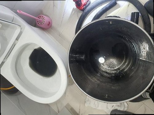 하남 상산곡동 하수구막힘 배수구 주변에 물이 고인 싱크대 상태